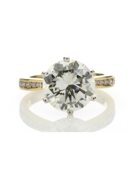 18ct Yellow Gold Single Stone Claw Set Diamond Ring 4.13