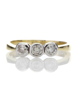 18ct Three Stone Rubover Set Diamond Ring 0.75