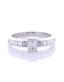 Platinum Single Stone With Stone Set Shoulders Diamond Ring 0.89