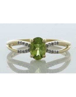 9ct Yellow Gold Diamond And Peridot Ring (P0.69) 0.03